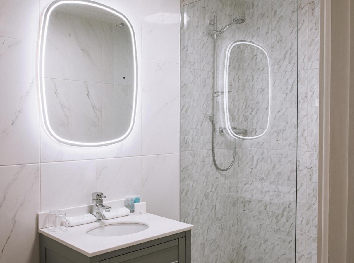 Kee'S Hotel Stranorlar Dış mekan fotoğraf