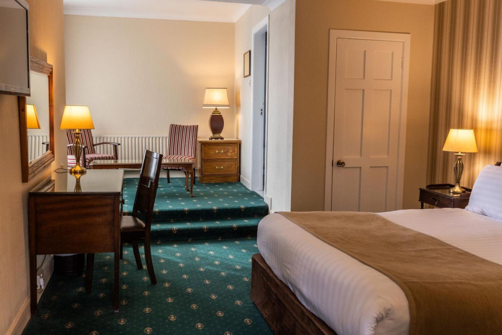 Kee'S Hotel Stranorlar Dış mekan fotoğraf