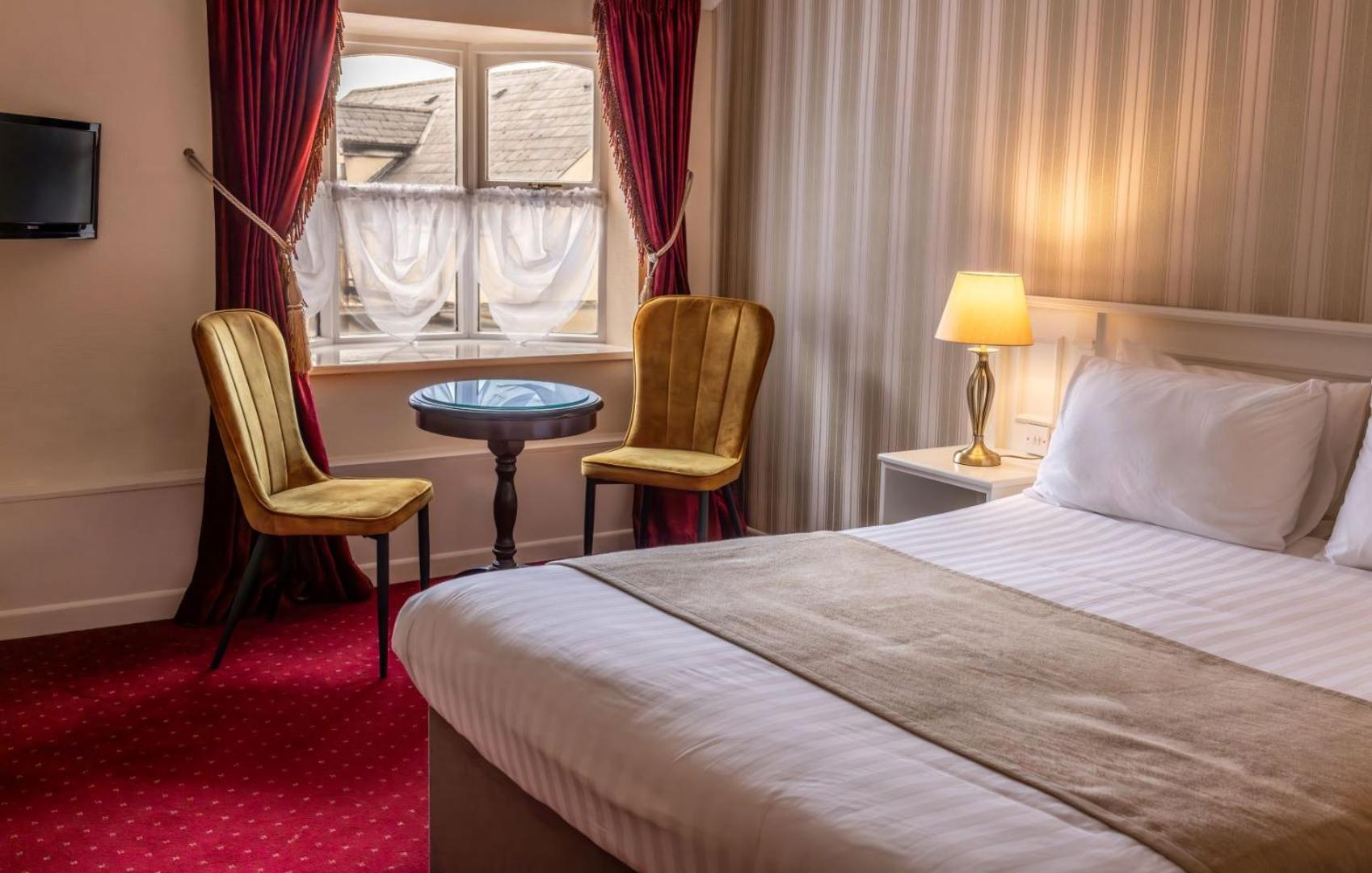 Kee'S Hotel Stranorlar Dış mekan fotoğraf