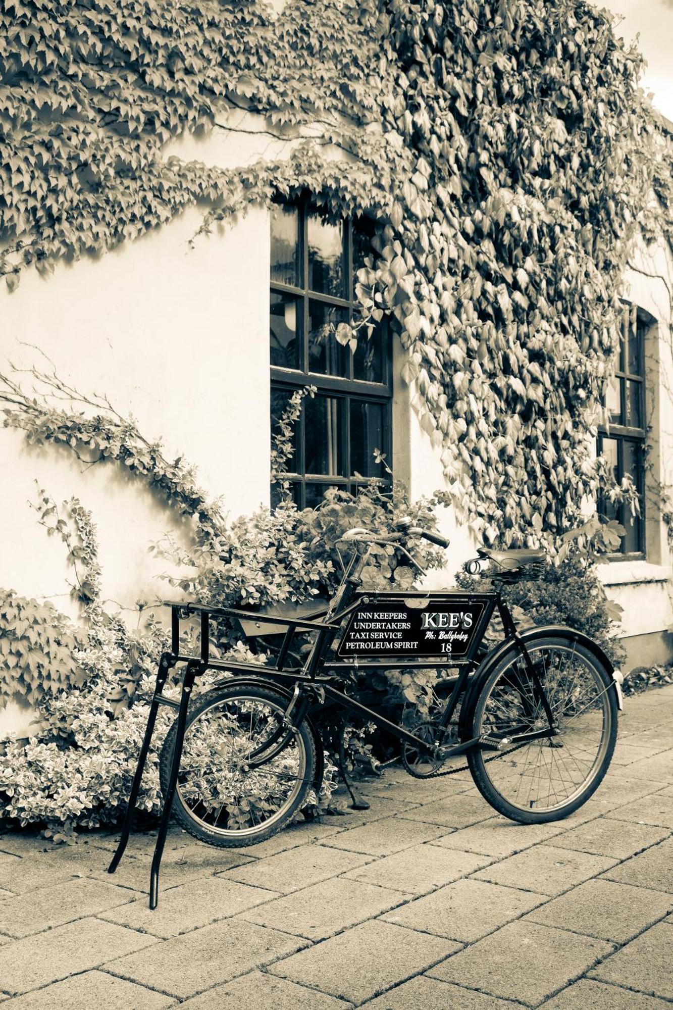 Kee'S Hotel Stranorlar Dış mekan fotoğraf